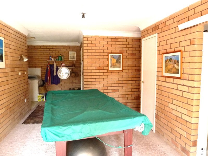 31 Dammerel Crescent, Emerald Beach NSW 2456