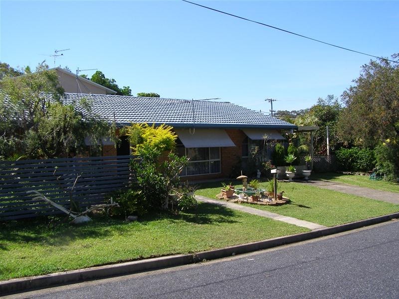 2 Redwood Street, Coffs Harbour NSW 2450
