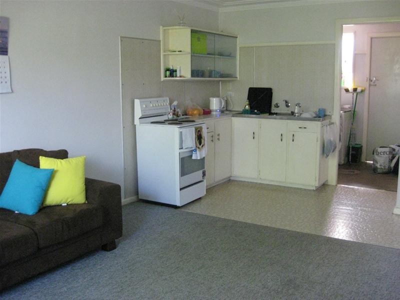 2/194 Edinburgh Street, Coffs Harbour NSW 2450