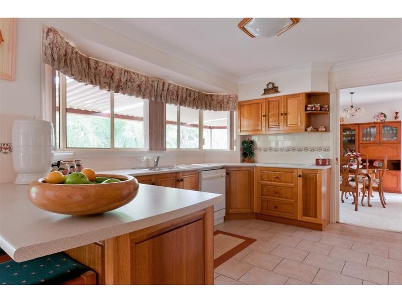 10 Stefan Close, Emerald Beach NSW 2456