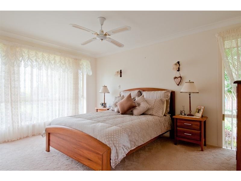 10 Stefan Close, Emerald Beach NSW 2456