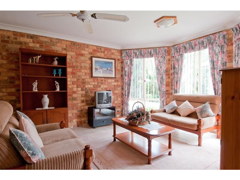 10 Stefan Close, Emerald Beach NSW 2456