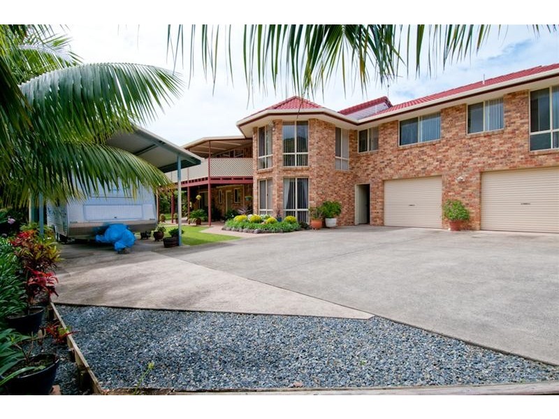 10 Stefan Close, Emerald Beach NSW 2456