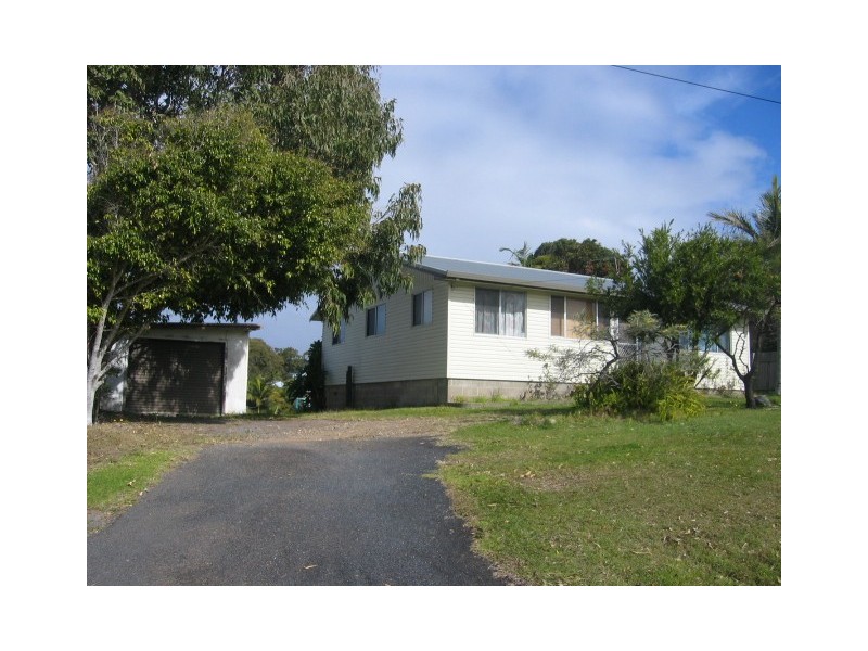 10 Waterloo Street, Woolgoolga NSW 2456