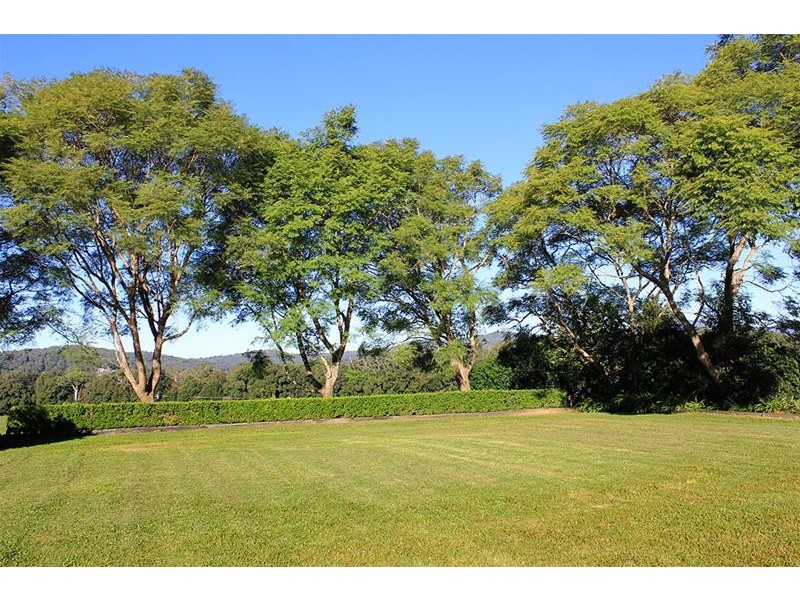 7 Lachlan Dew Close, Nana Glen NSW 2450