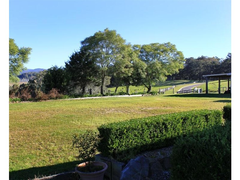 7 Lachlan Dew Close, Nana Glen NSW 2450