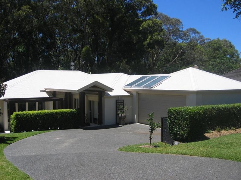 8 Meadowlands Crecent, Coffs Harbour NSW 2450