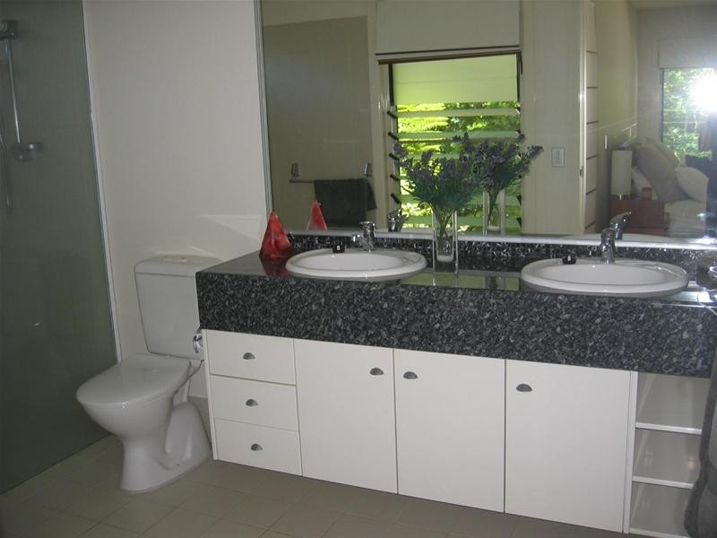 8 Meadowlands Crecent, Coffs Harbour NSW 2450