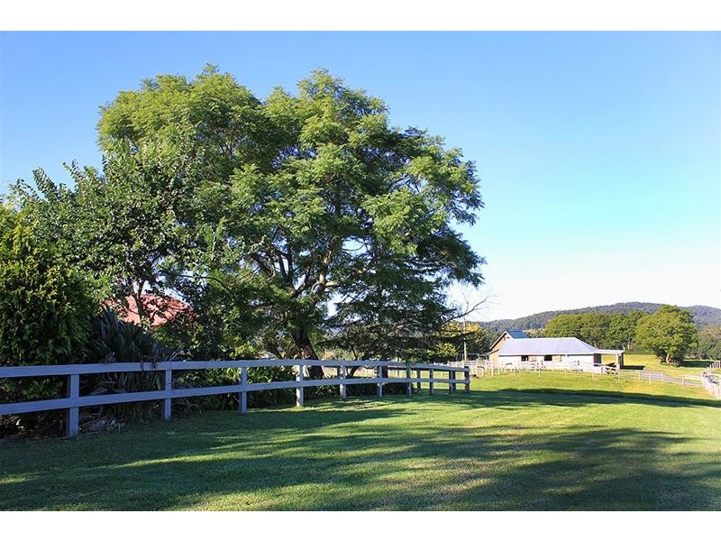 67 Brewers Road, Nana Glen NSW 2450