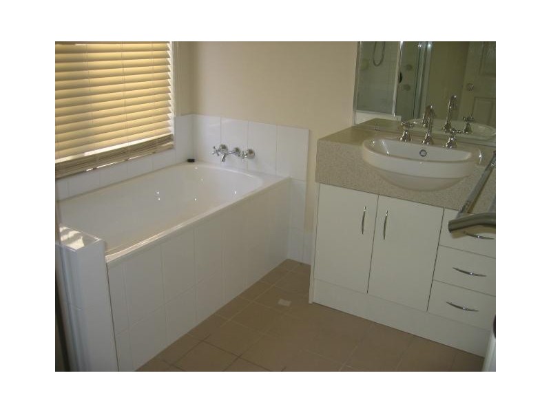 11 Ironbark Avenue, Sandy Beach NSW 2456