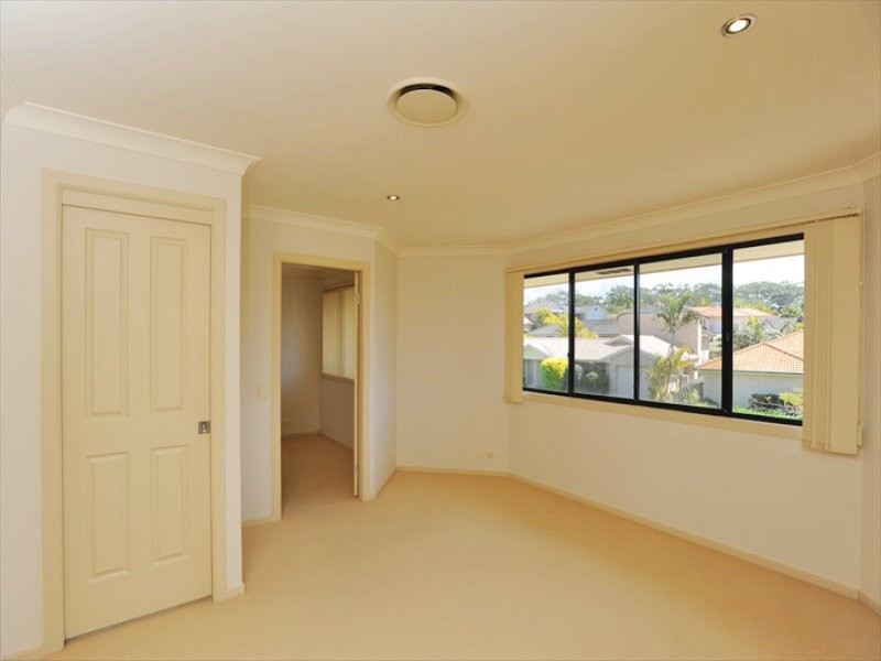 2 Serene Court, Sapphire Beach NSW 2450