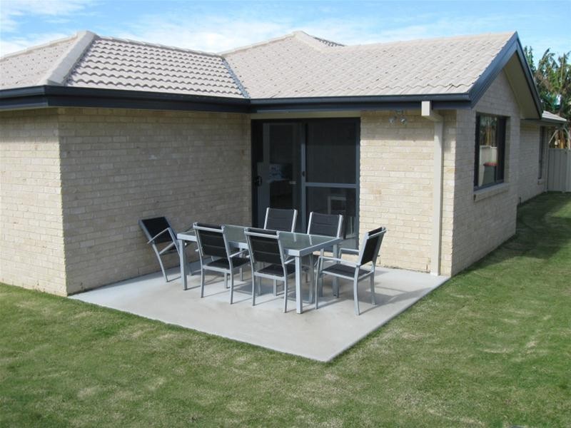 14 Carrall Close, Coffs Harbour NSW 2450