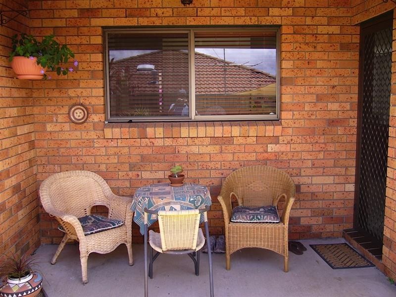 1/8 Playford Avenue, Boambee NSW 2450