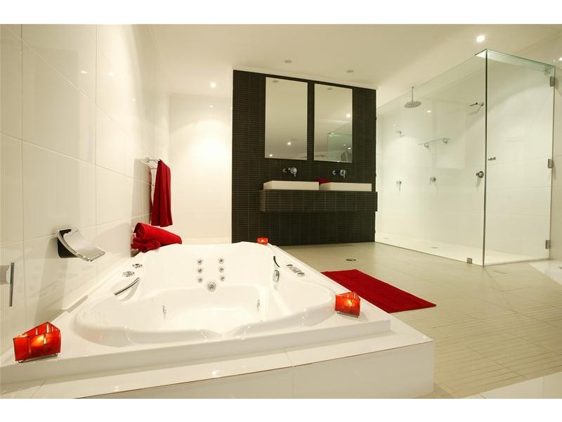 9 Beachfront Close, Sapphire Beach NSW 2450