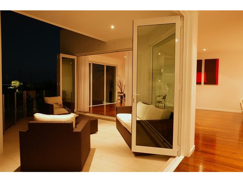 9 Beachfront Close, Sapphire Beach NSW 2450