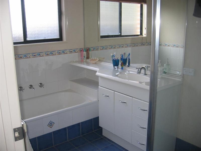 8 Letitia Place, Bonville NSW 2441