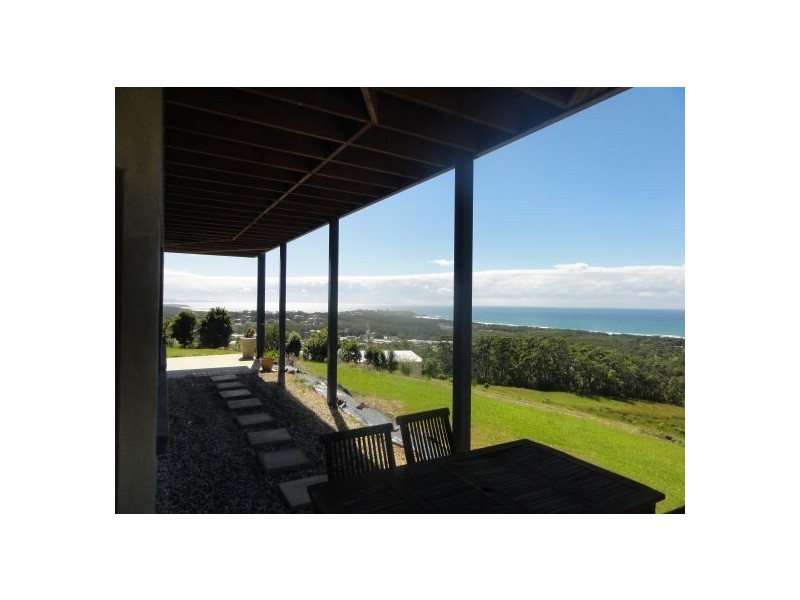 287 Graham Drive, Sandy Beach NSW 2456
