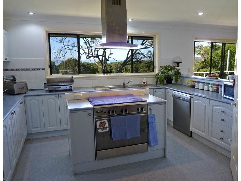 118 Ocean View Drive, Valla Beach NSW 2448