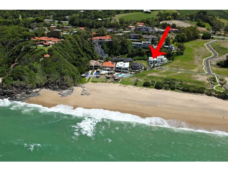 9a Beachfront Close, Sapphire Beach NSW 2450