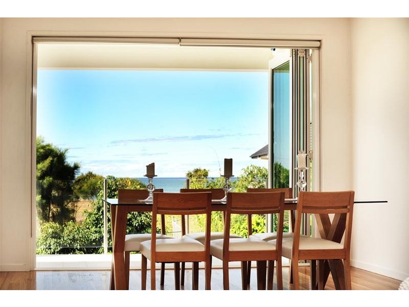 9a Beachfront Close, Sapphire Beach NSW 2450
