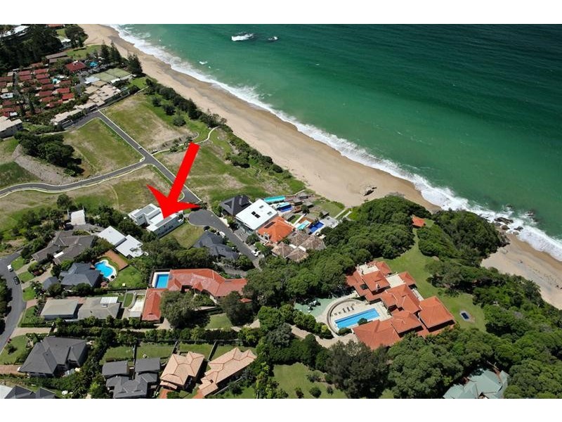 9a Beachfront Close, Sapphire Beach NSW 2450