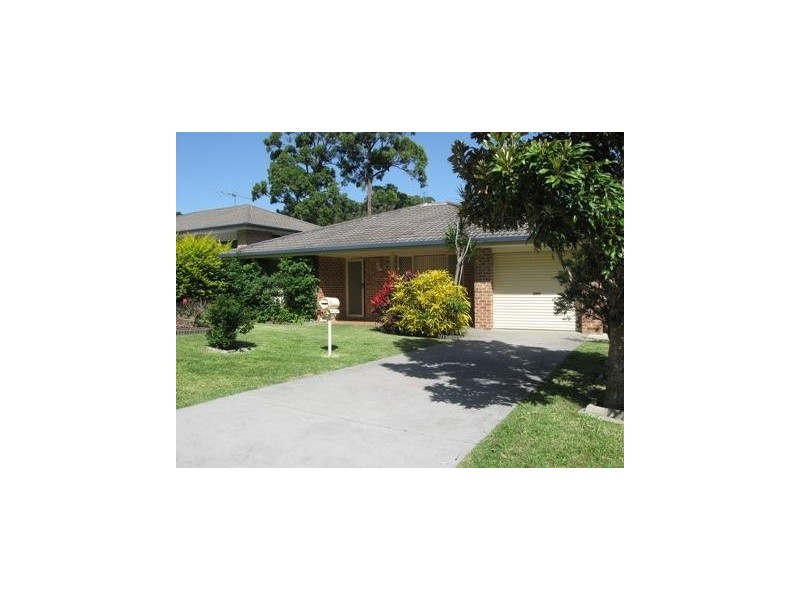 35 Aquamarine Drive, Toormina NSW 2452