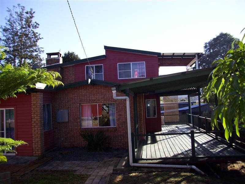 7 Nelson Street, Nana Glen NSW 2450