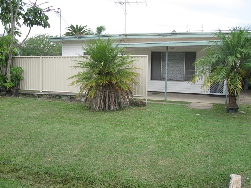 1/8 Pacific Street, Woolgoolga, Coffs Harbour NSW 2450