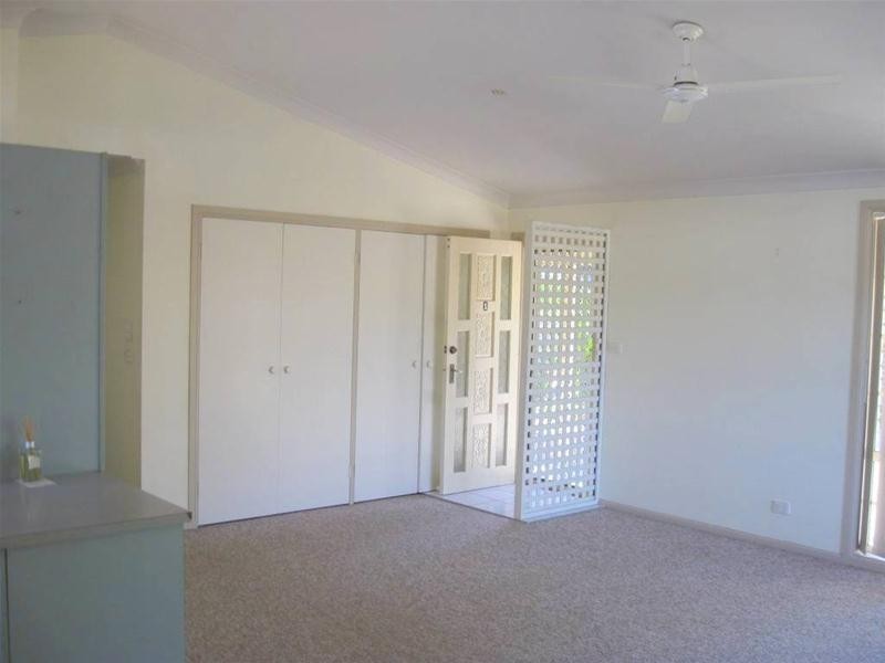 1/12 Wansborough Avenue, Moonee Beach NSW 2450