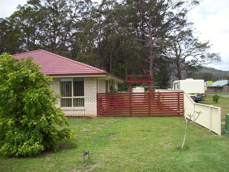 8 Bridge Street, Glenreagh NSW 2450