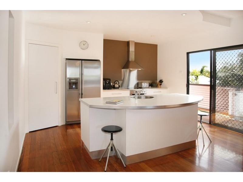 40 Henzell St, Dicky Beach QLD 4551