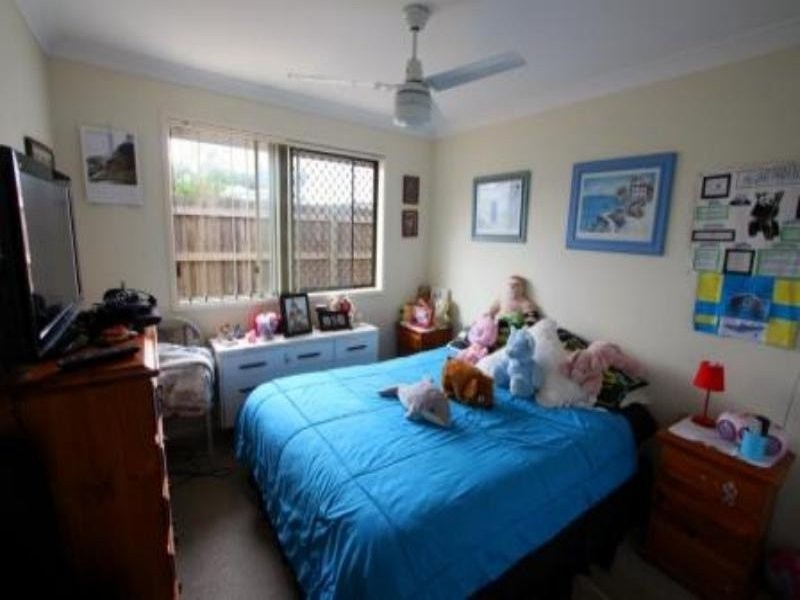 6 Hanwell Ct, Little Mountain QLD 4551