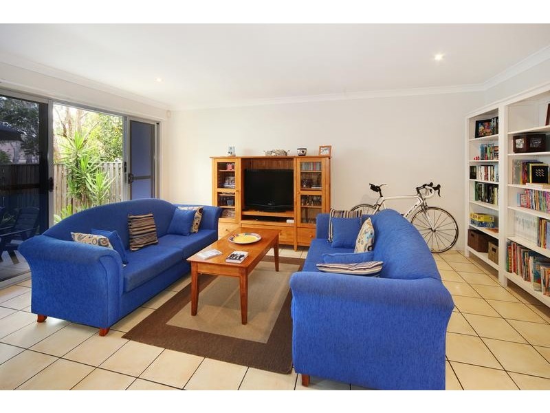 3/3 Bott Street, Dicky Beach QLD 4551