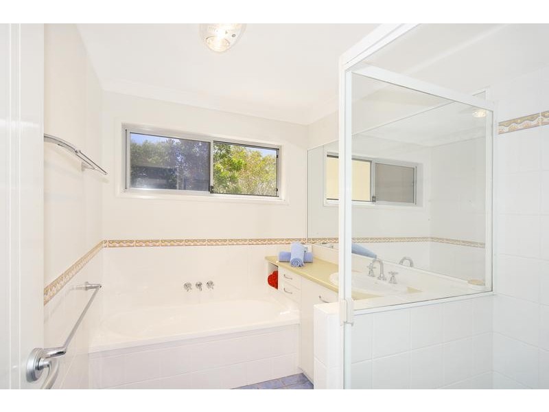 3/3 Bott Street, Dicky Beach QLD 4551
