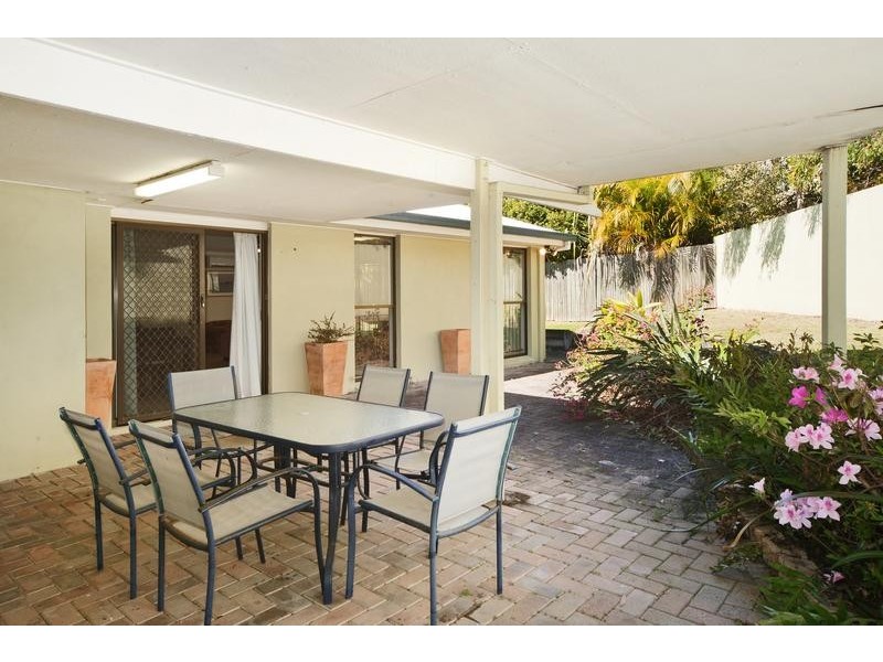 34 Browning Blvd, Battery Hill QLD 4551