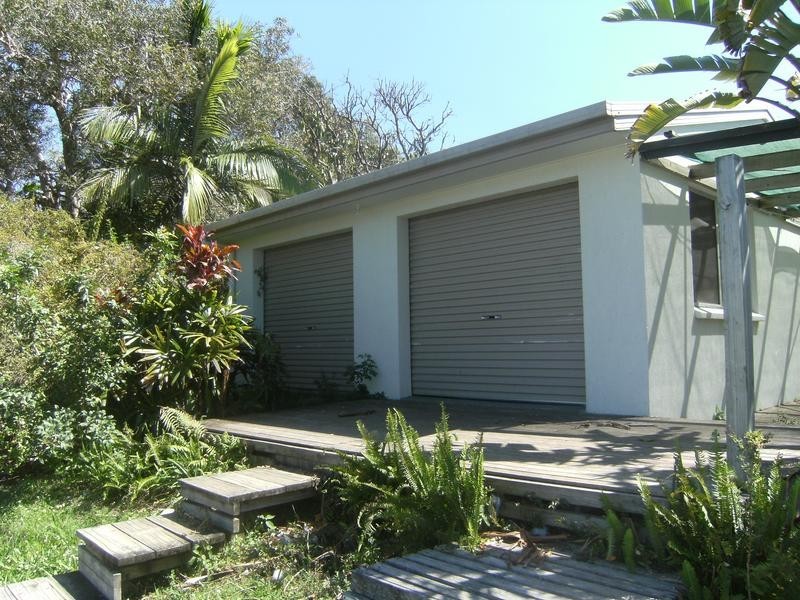 3 MacDonald Street, Dicky Beach QLD 4551