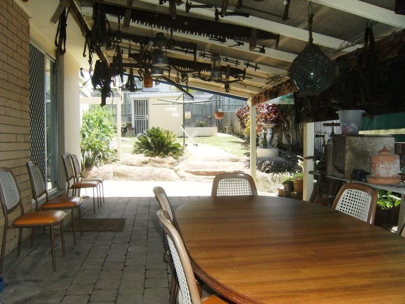 12 Justin Ct, Moffat Beach QLD 4551