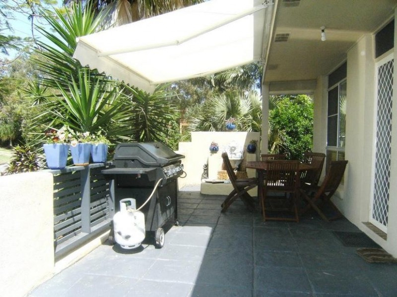 12 Justin Ct, Moffat Beach QLD 4551