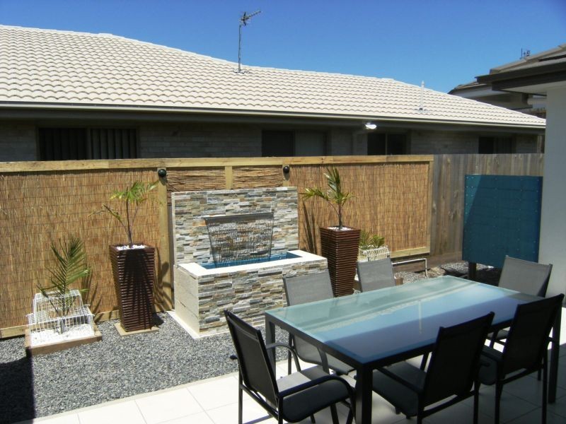 12 Leeside Street, Little Mountain QLD 4551