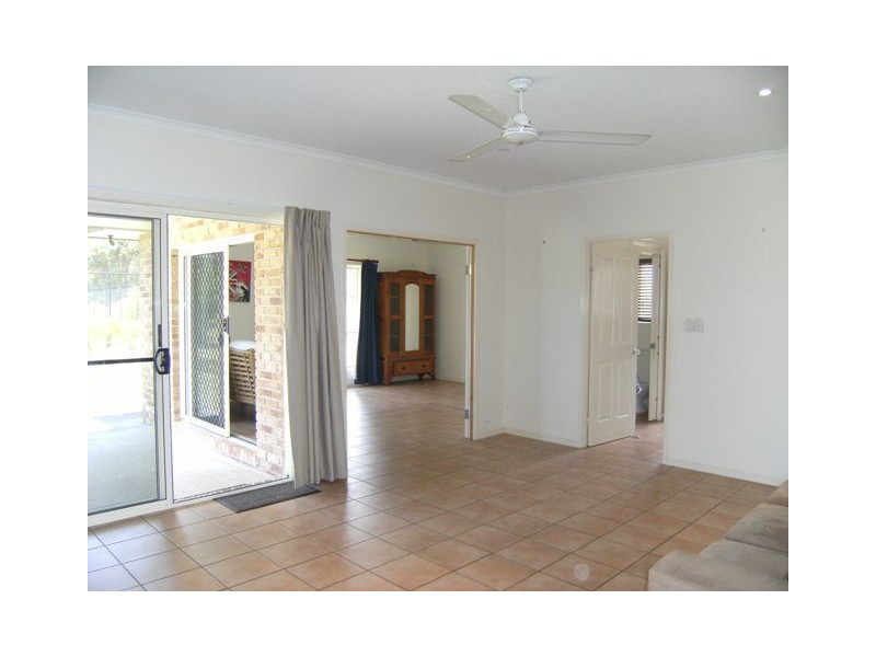 22 Bluegrass Street, Little Mountain QLD 4551