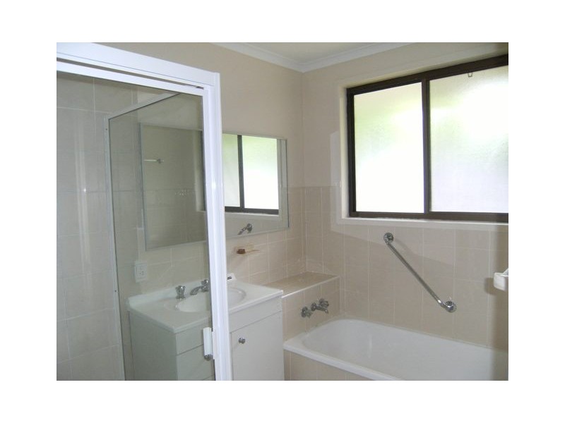 58 Coonowrin Street, Battery Hill QLD 4551