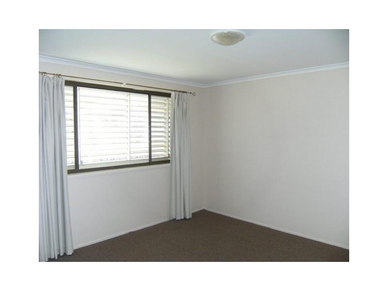 58 Coonowrin Street, Battery Hill QLD 4551