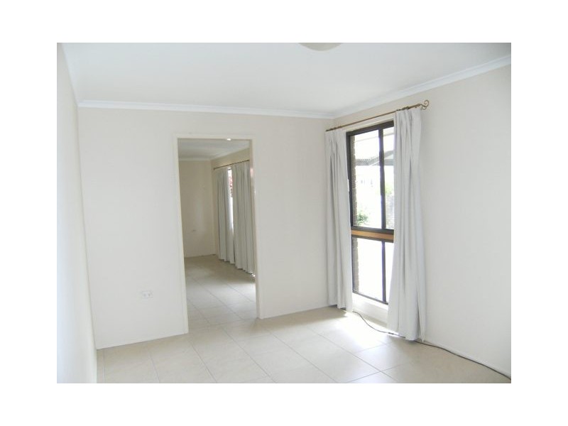 58 Coonowrin Street, Battery Hill QLD 4551