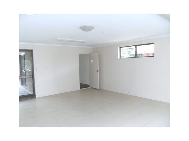 58 Coonowrin Street, Battery Hill QLD 4551