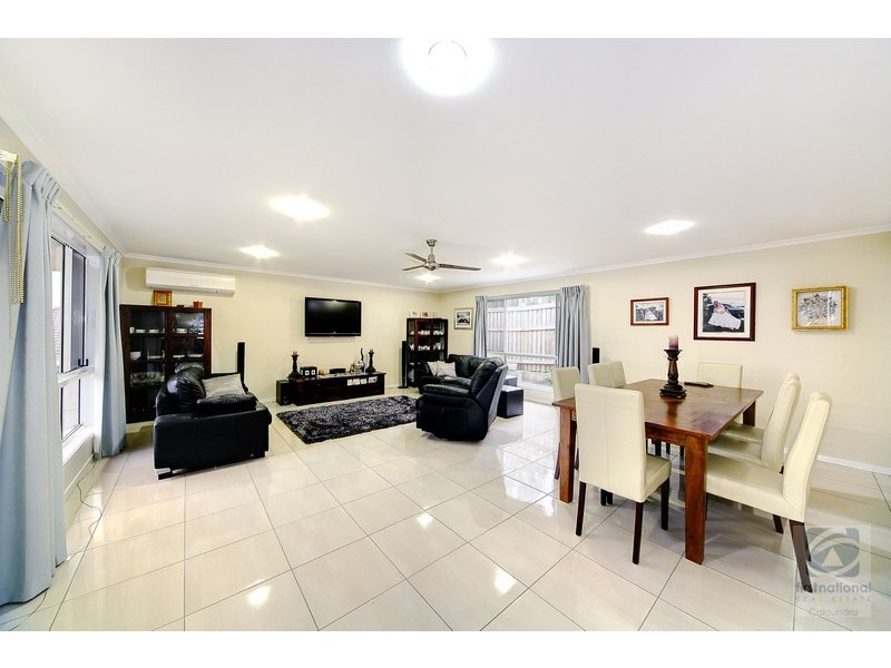 5 Lakewood St, Little Mountain QLD 4551