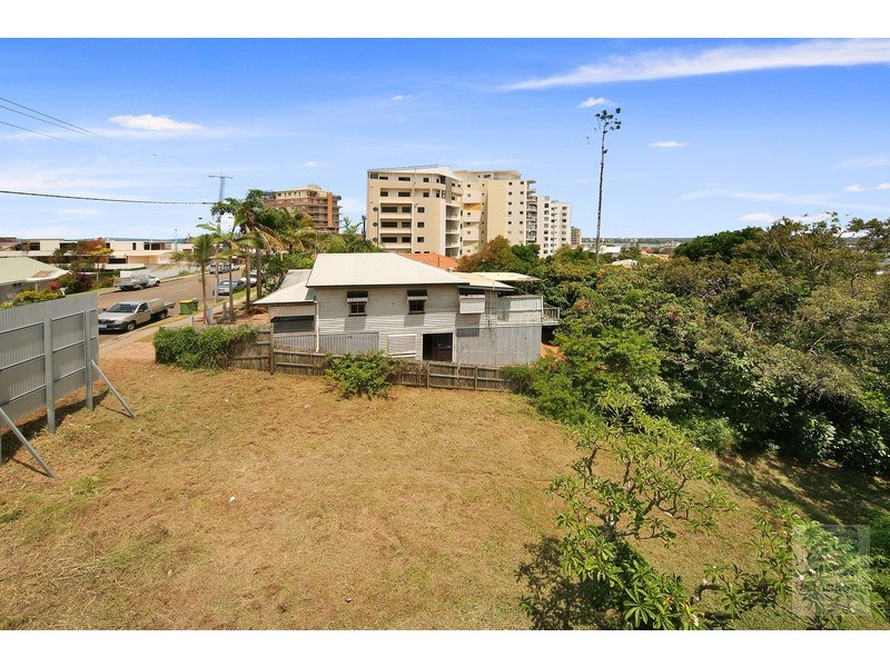 22-24 Canberra Terrace, Caloundra QLD 4551