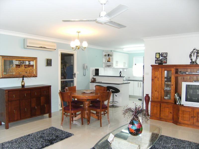 1/3 St Pauls Avenue, Golden Beach QLD 4551