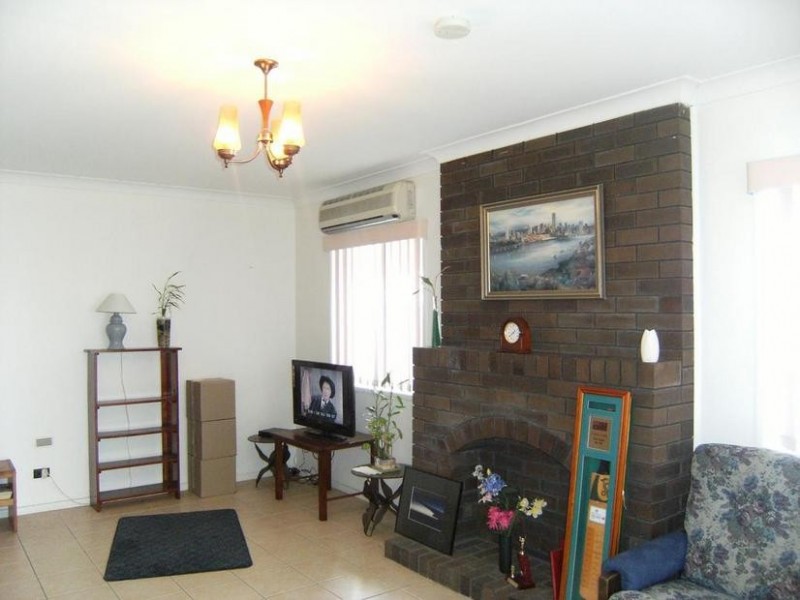 3 Oval Ave, Caloundra QLD 4551