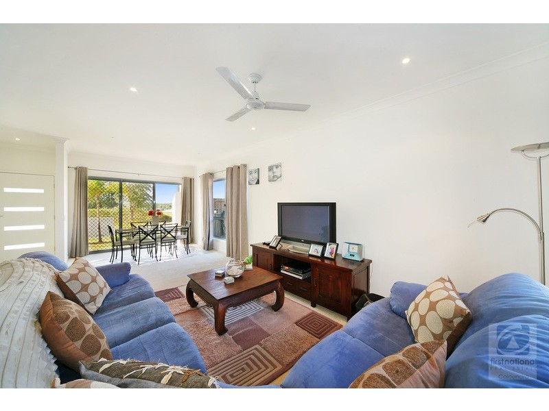 12 Leeside St, Little Mountain QLD 4551