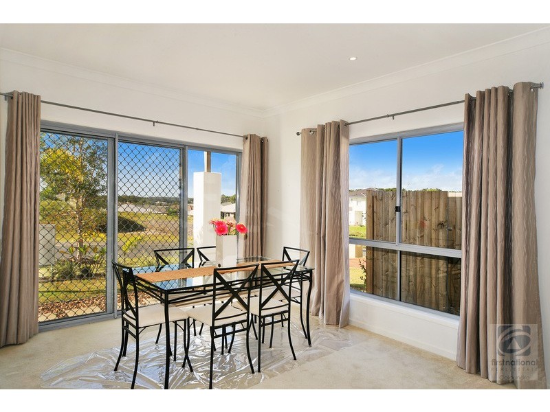 12 Leeside St, Little Mountain QLD 4551